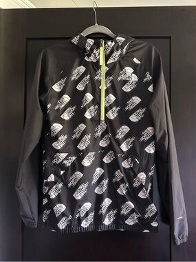 The North Face Size XL (18/20) Boy's Jacket
